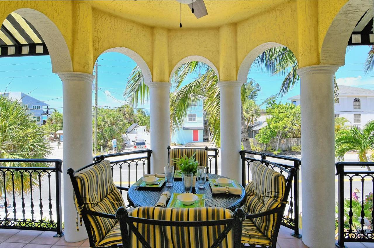 Monarch - 5542 W * Siesta Key