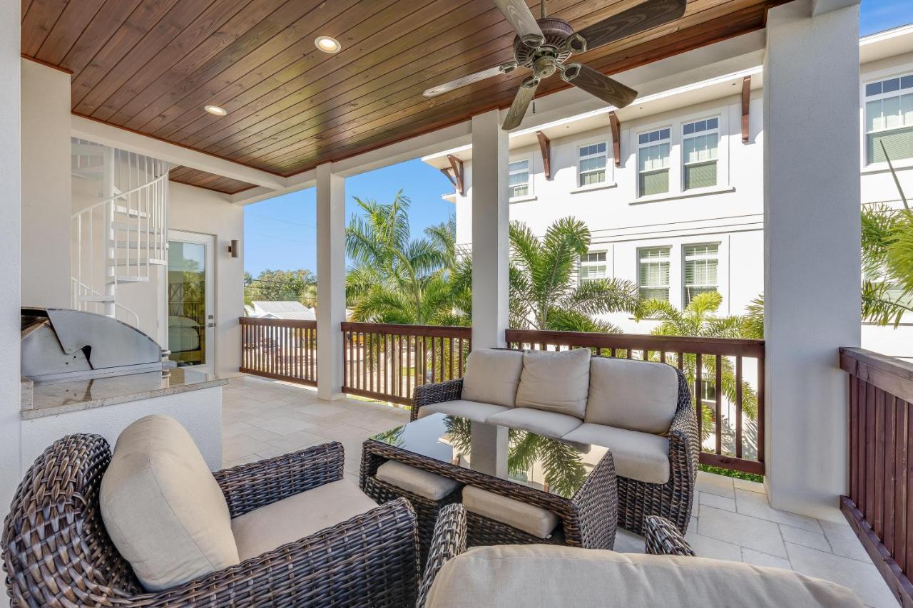 Topsail - 1025 Holiday home
