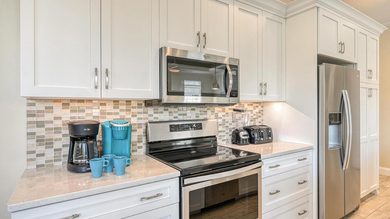 Casa Stolida - 1030l Siesta Key