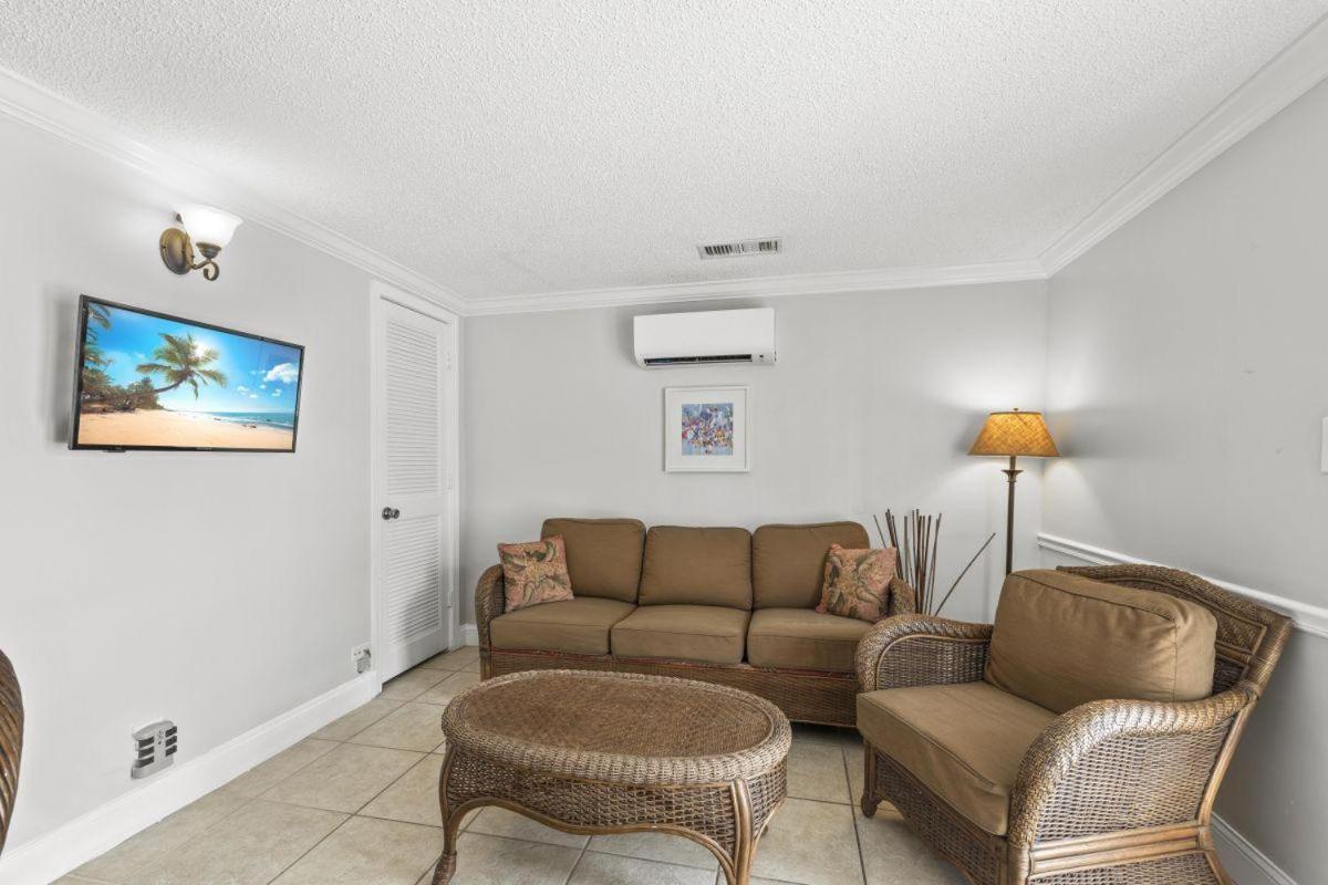 The Hummingbird Siesta Key