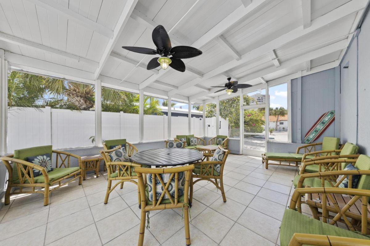 The Hummingbird * Siesta Key