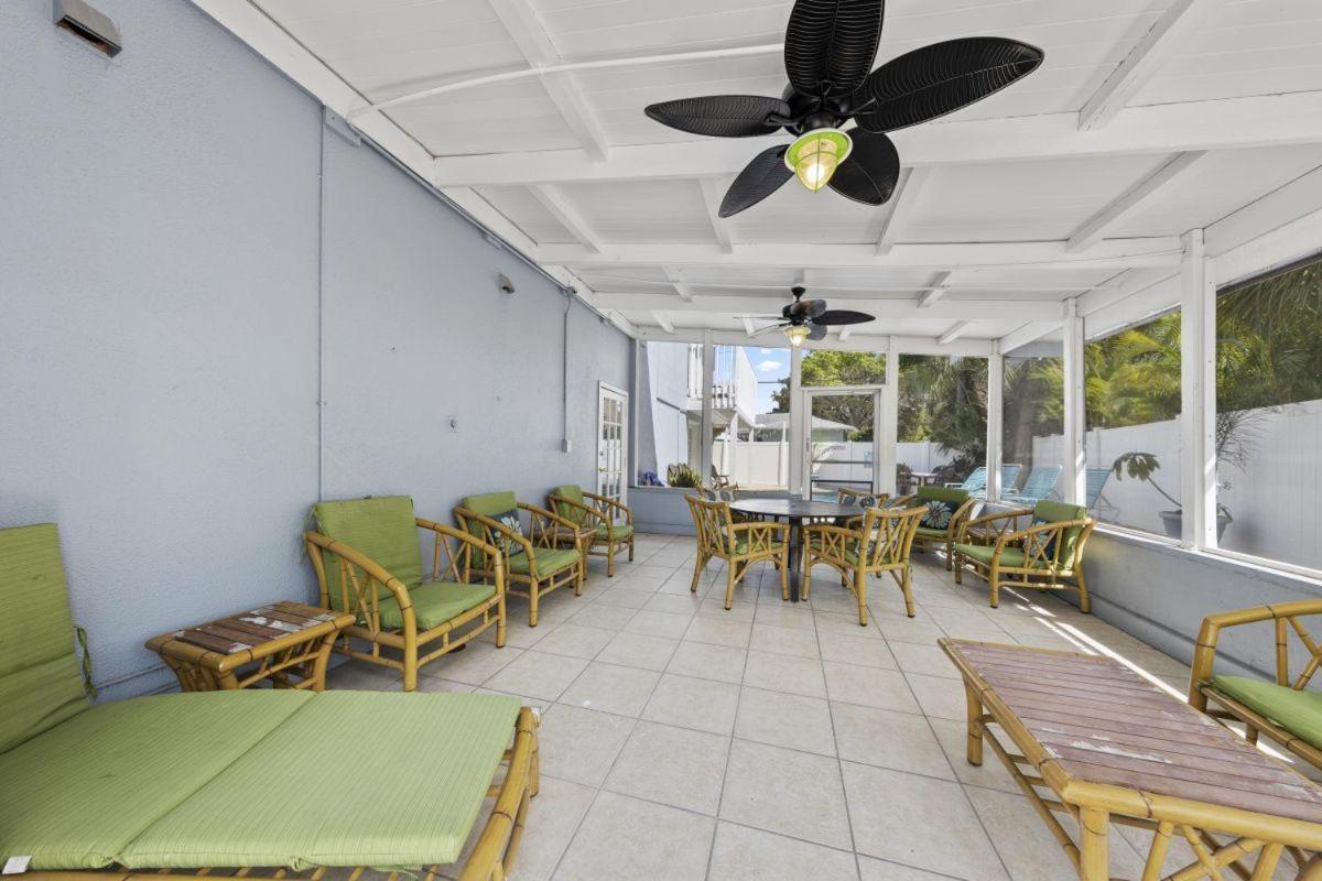 The Hummingbird Siesta Key