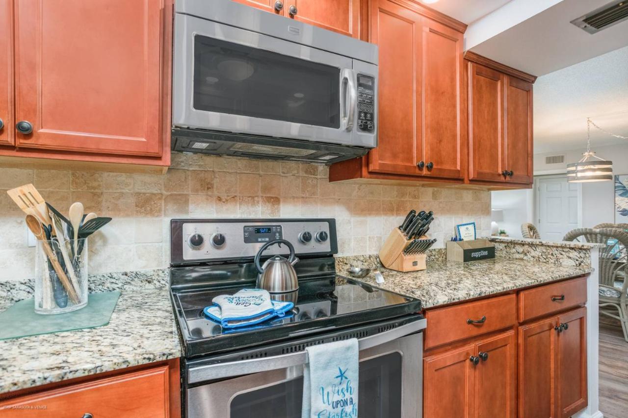 Harbor Towers 3rd Fl 2 Bedroom Siesta Key