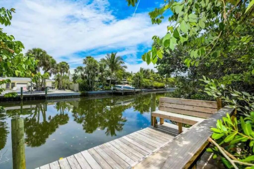 Apartment Walk To The - Island Siesta Key