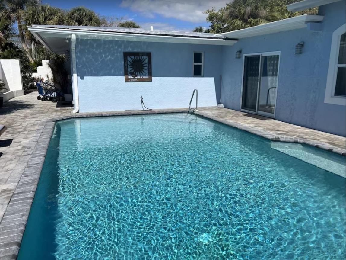 Pool/waterfront 5 Min Walk To Village And Beach * Siesta Key