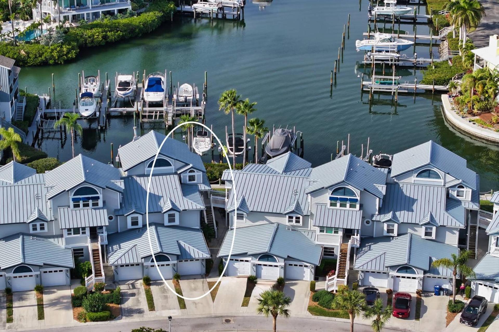 Siesta Bayside With Bay And Dock Views Holiday home