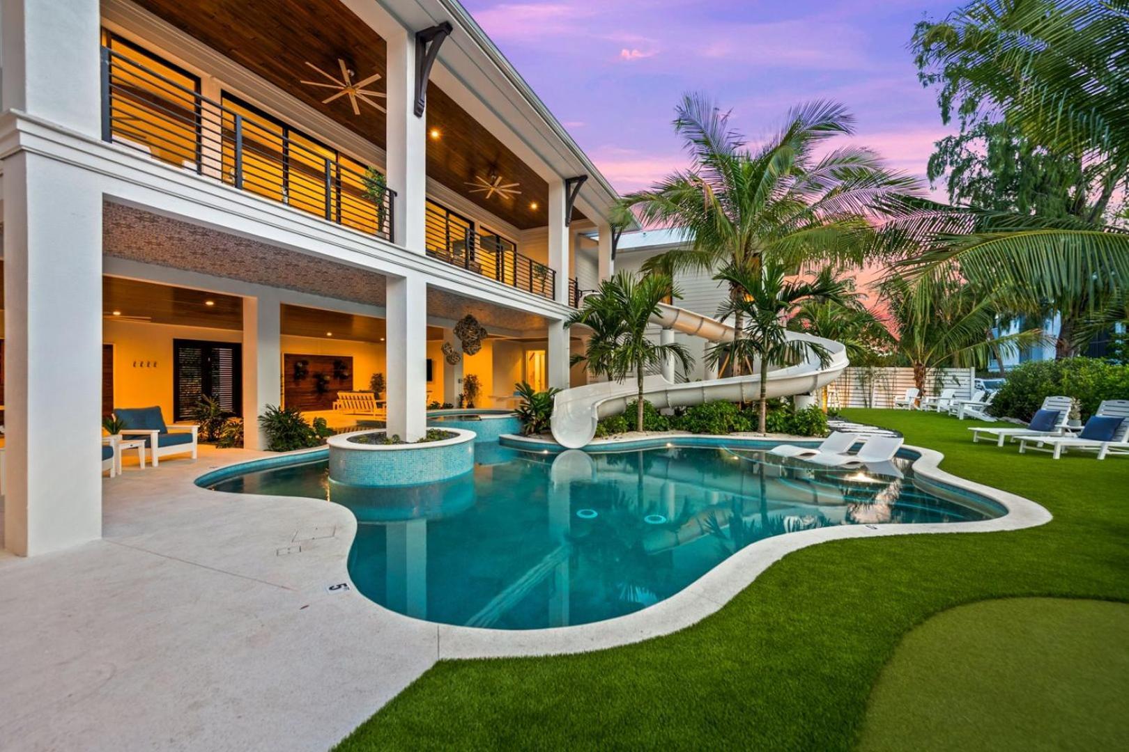 Salty Oak Holiday home *