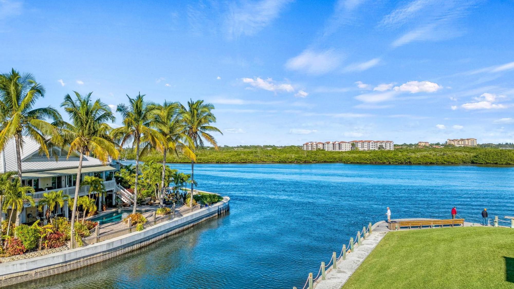 Bayside Escape - 1345 Siesta Key