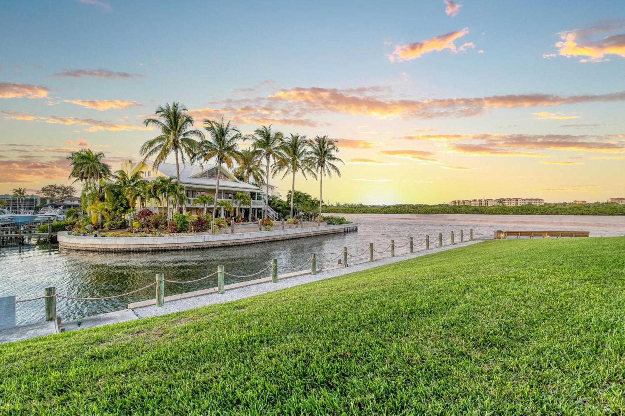 Bayside Escape - 1345 Holiday home Siesta Key