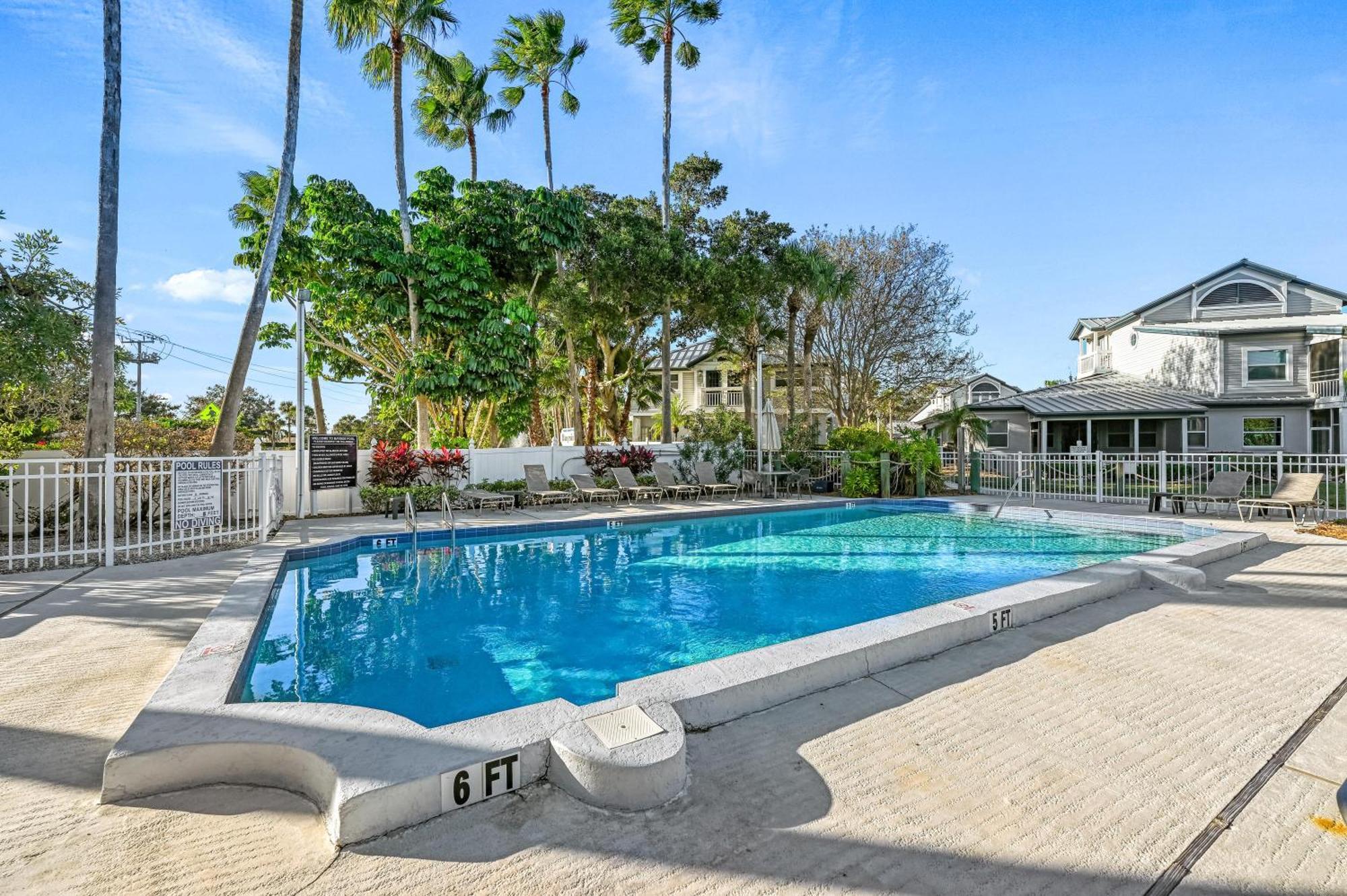 Bayside Escape - 1345 * Siesta Key