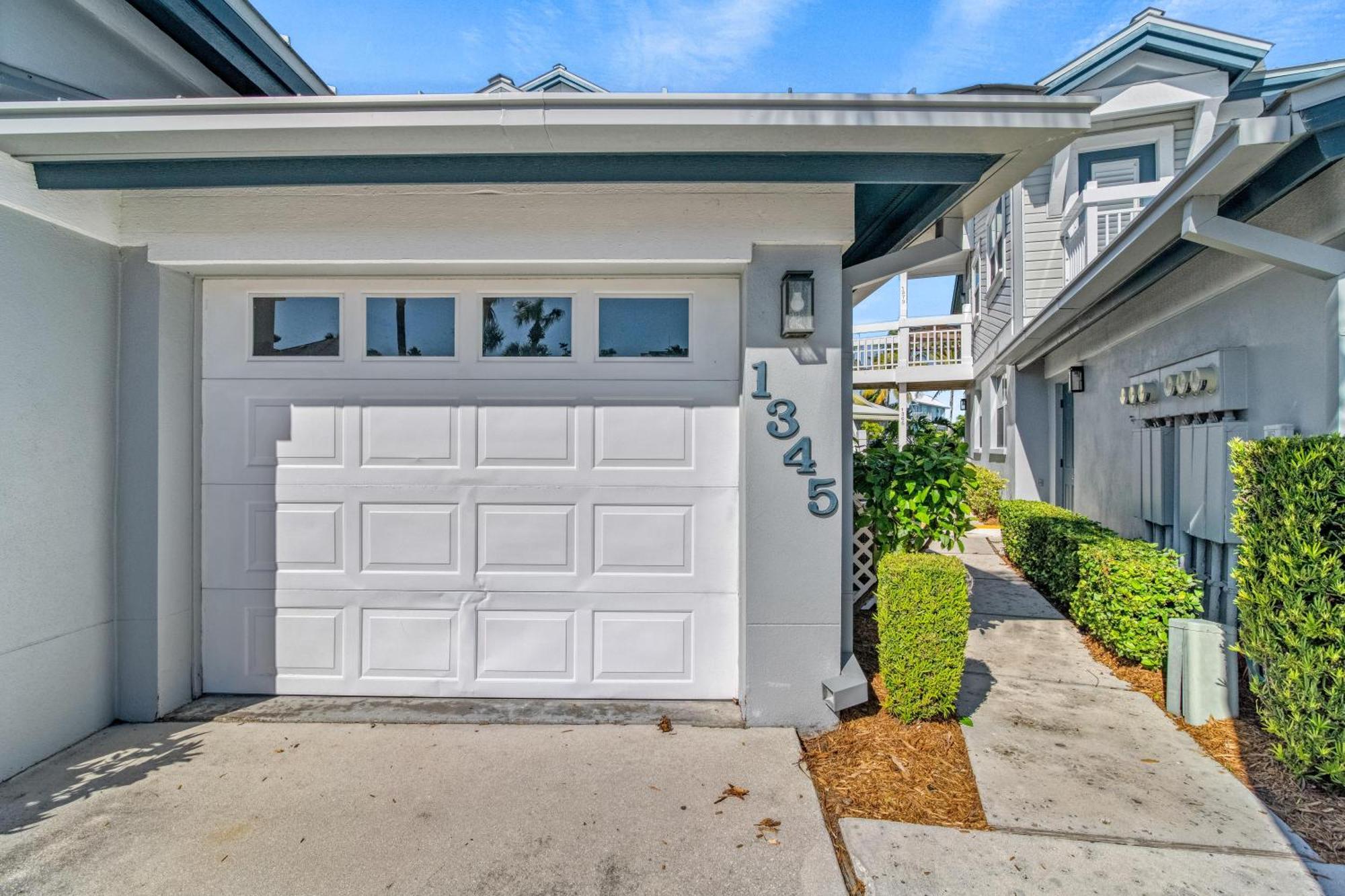 Bayside Escape - 1345 Holiday home *