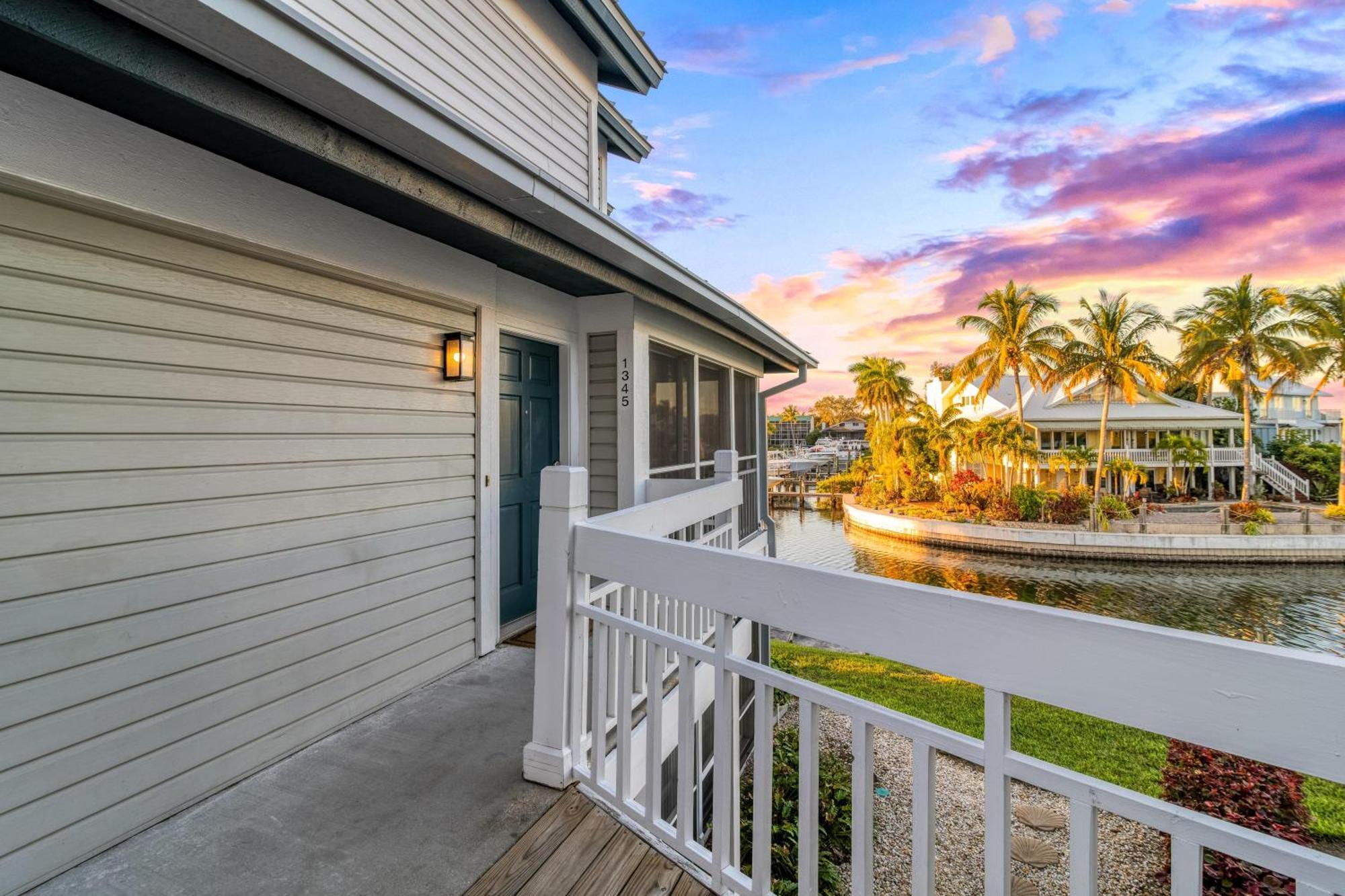 Bayside Escape - 1345 Siesta Key