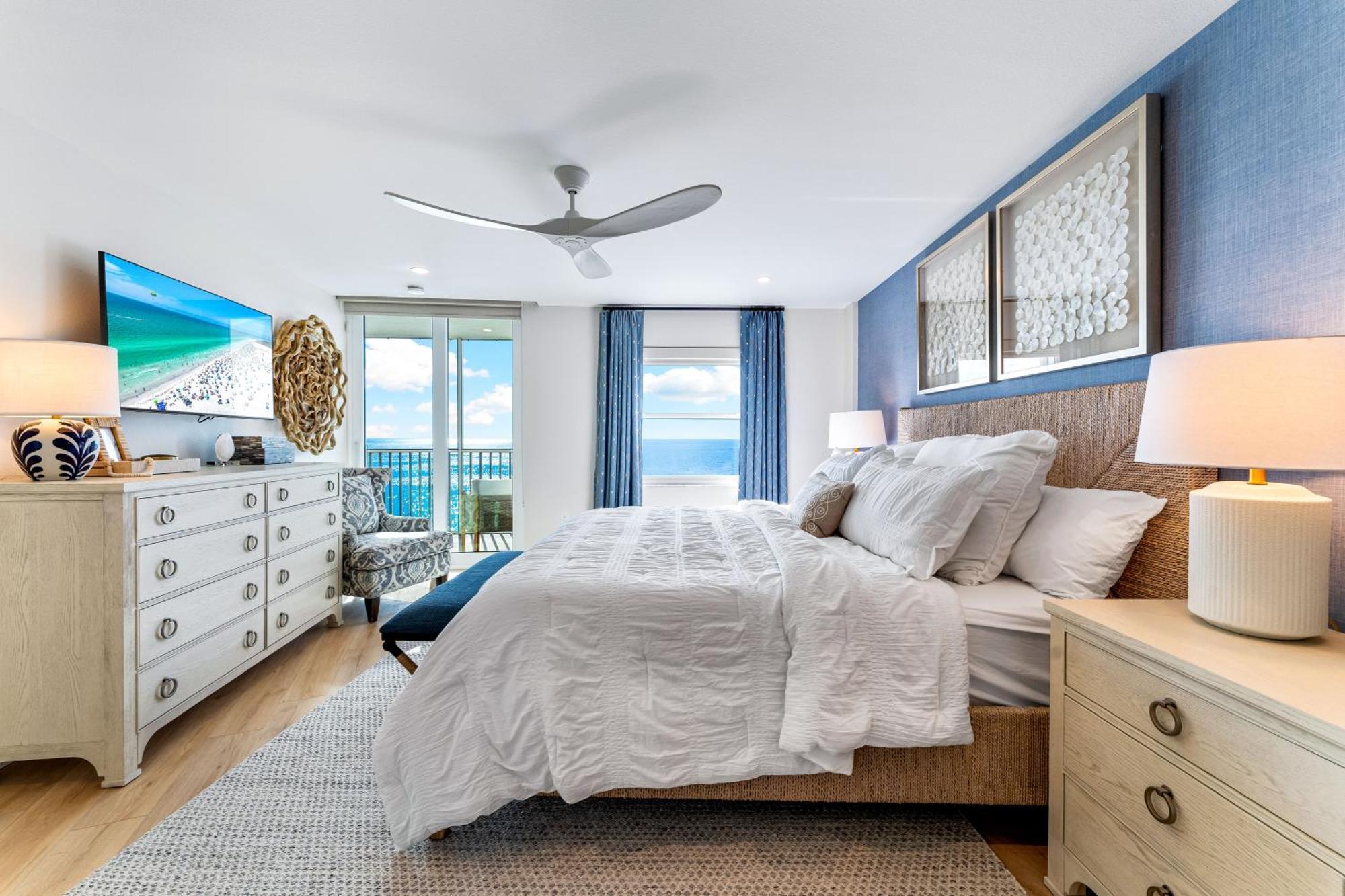 Crystal Sands Apartment