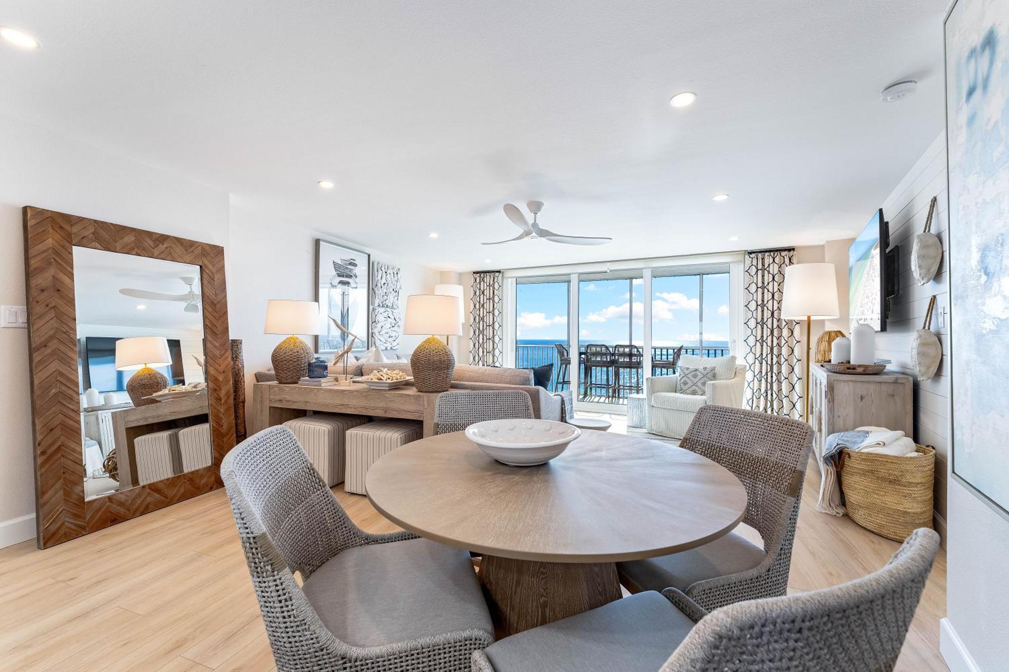 Crystal Sands Apartment *