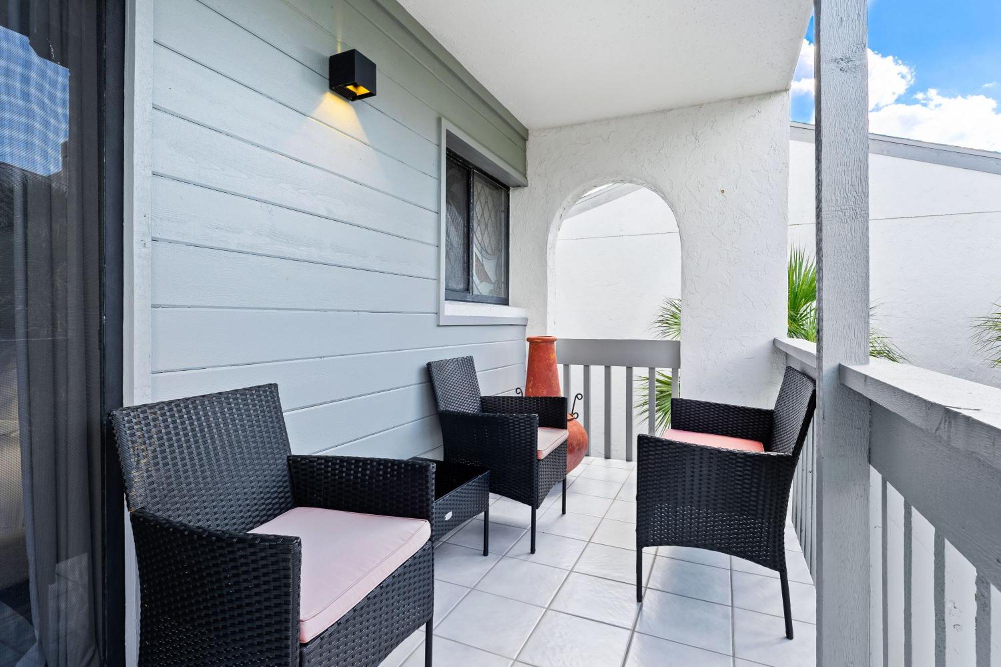 Apartment Just Beachy