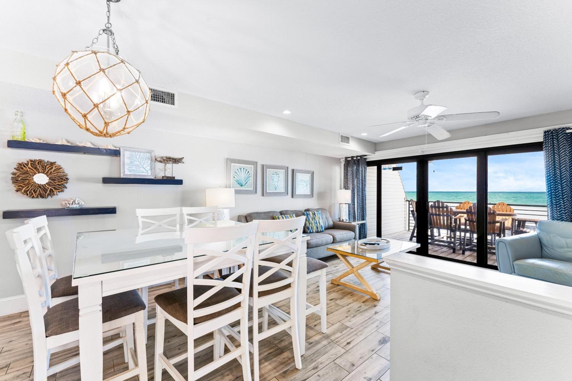Fanta-sea | 49 Road Holiday home *
