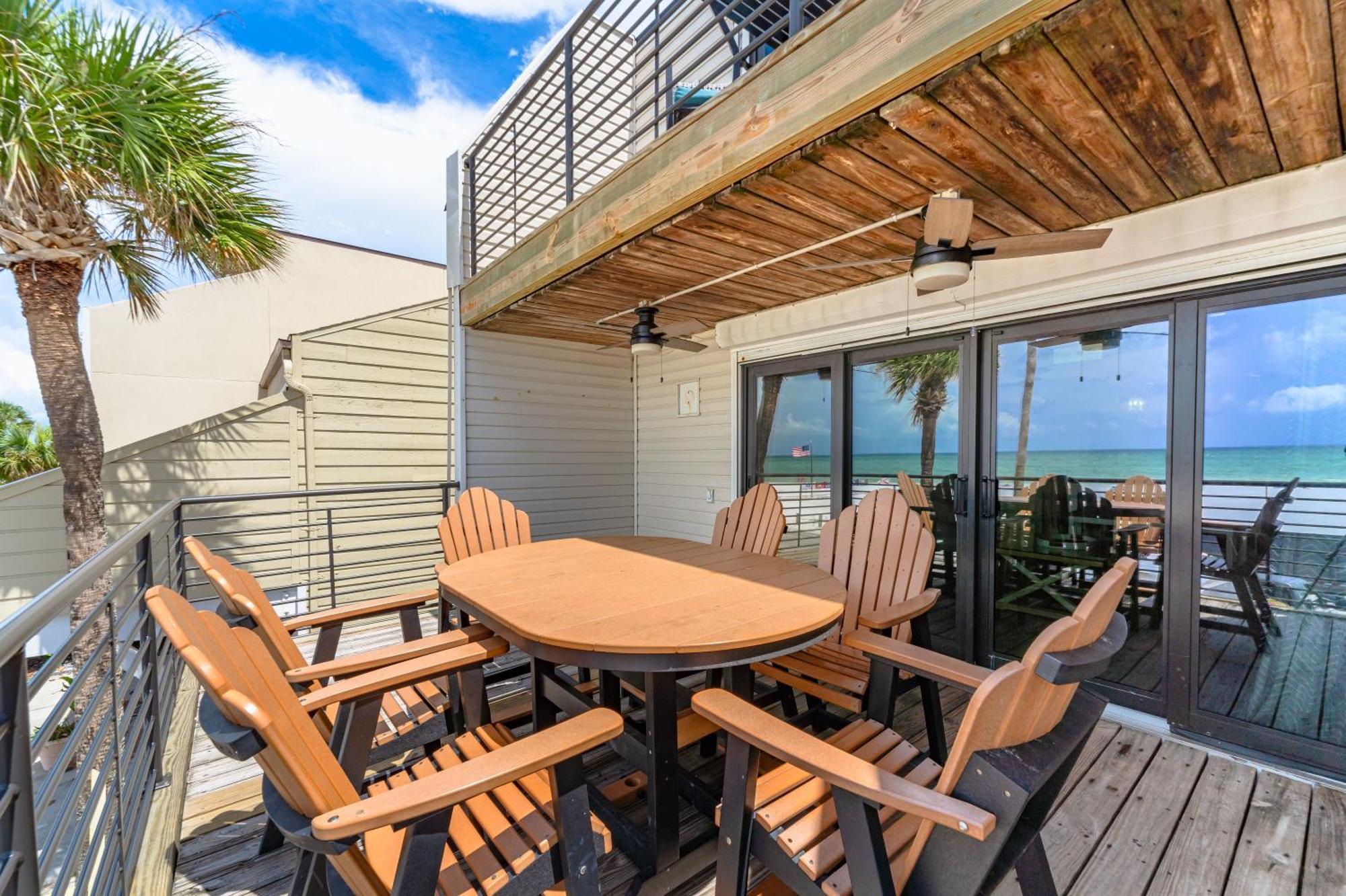 Fanta-sea | 49 Road * Siesta Key