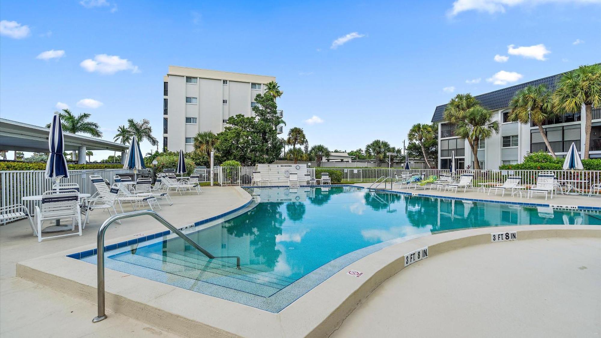 Way Getaway Apartment Siesta Key