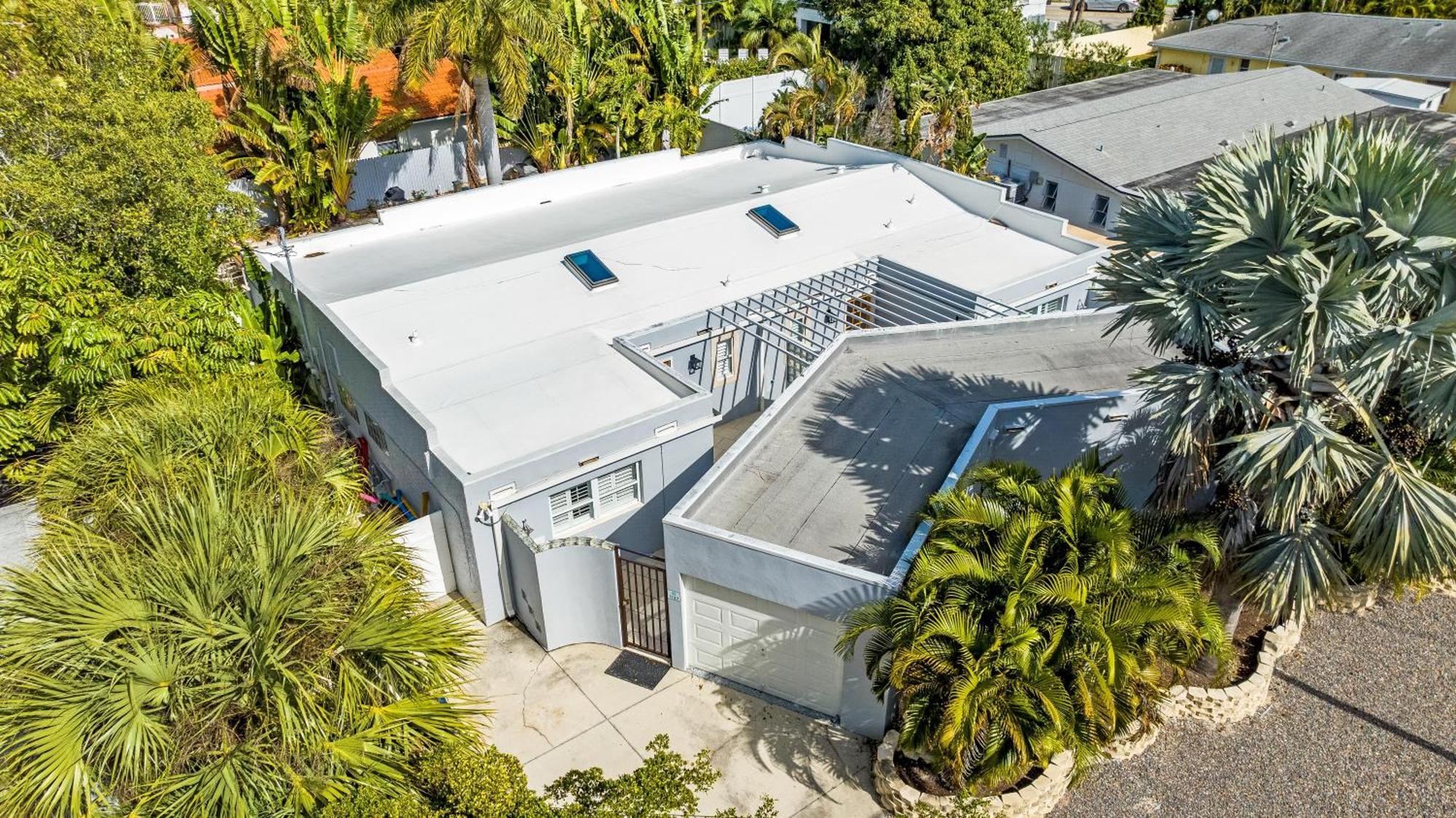 Holiday home Key Life Reef - 1129 Siesta Key