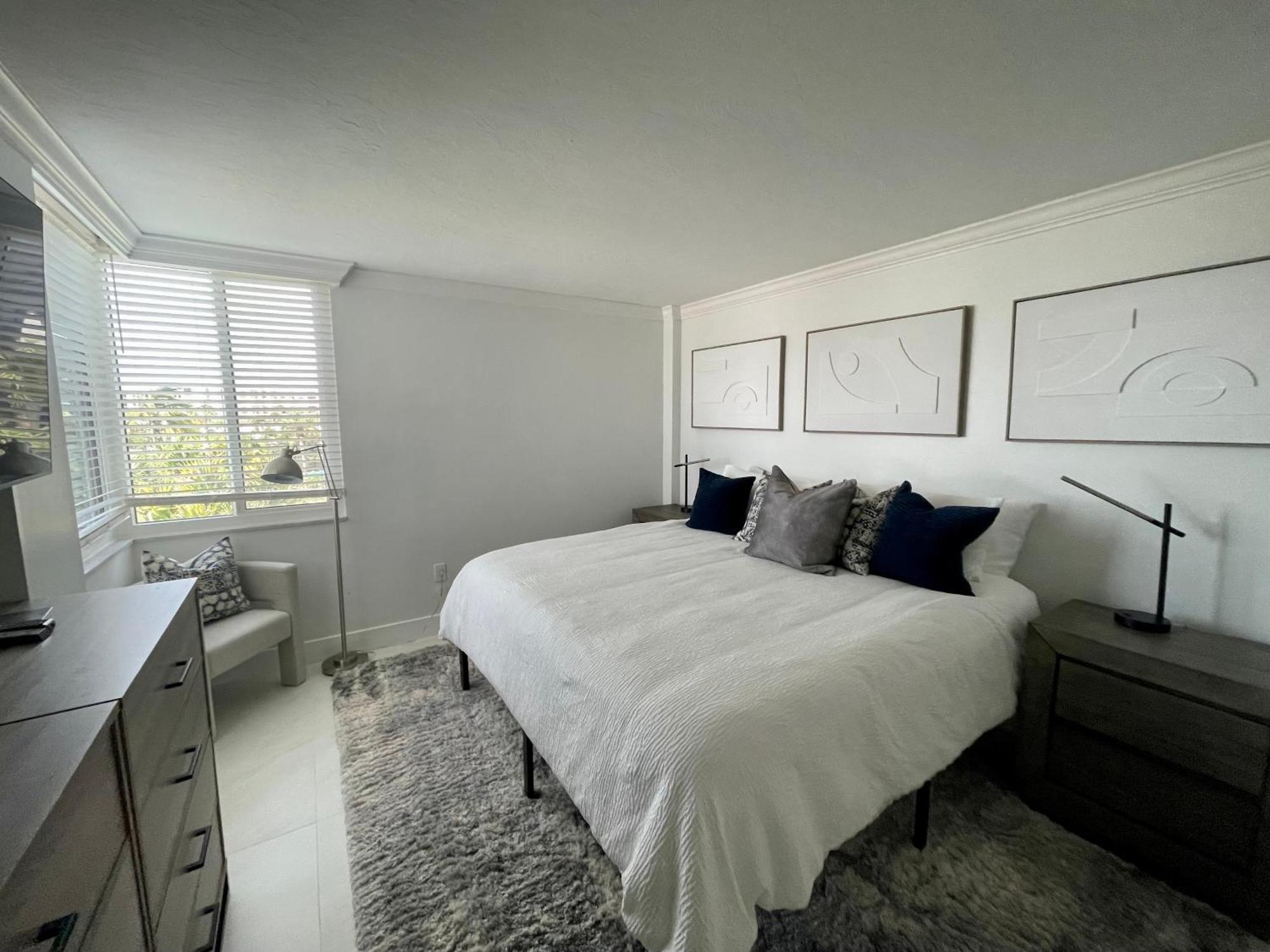 Siesta Key, Fl Beachfront Ocean View Apartment