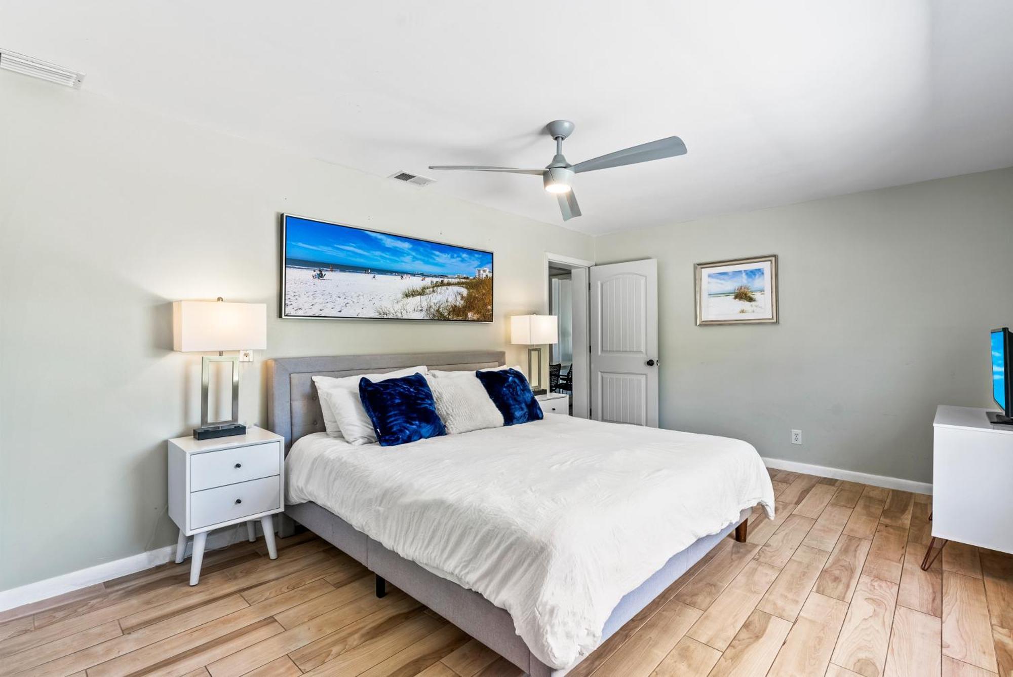 Exclusive Home, Private Pool, Village And Walkable Holiday home Siesta Key