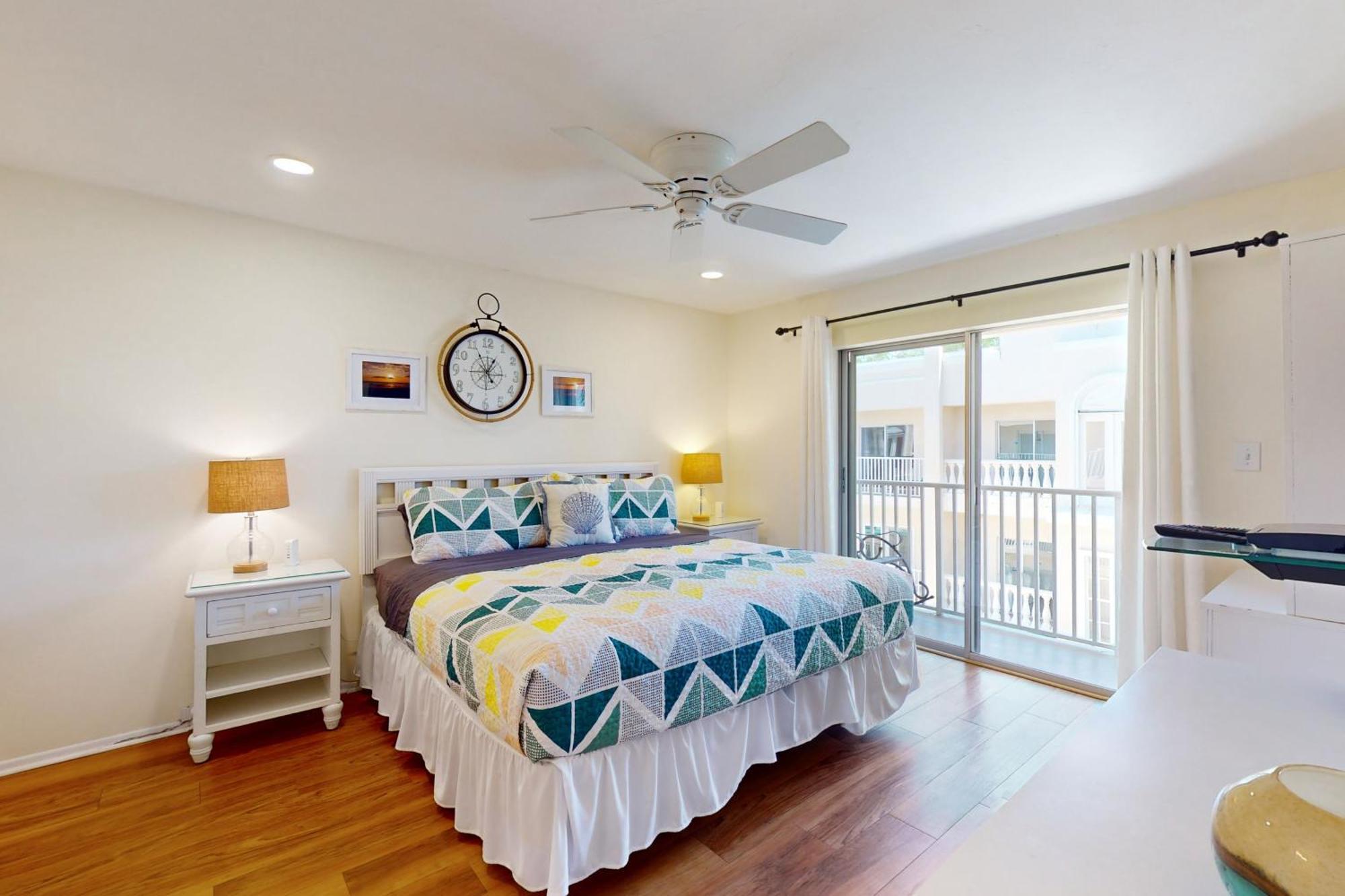 Apartment The Palm Bay Club Unit 311 *