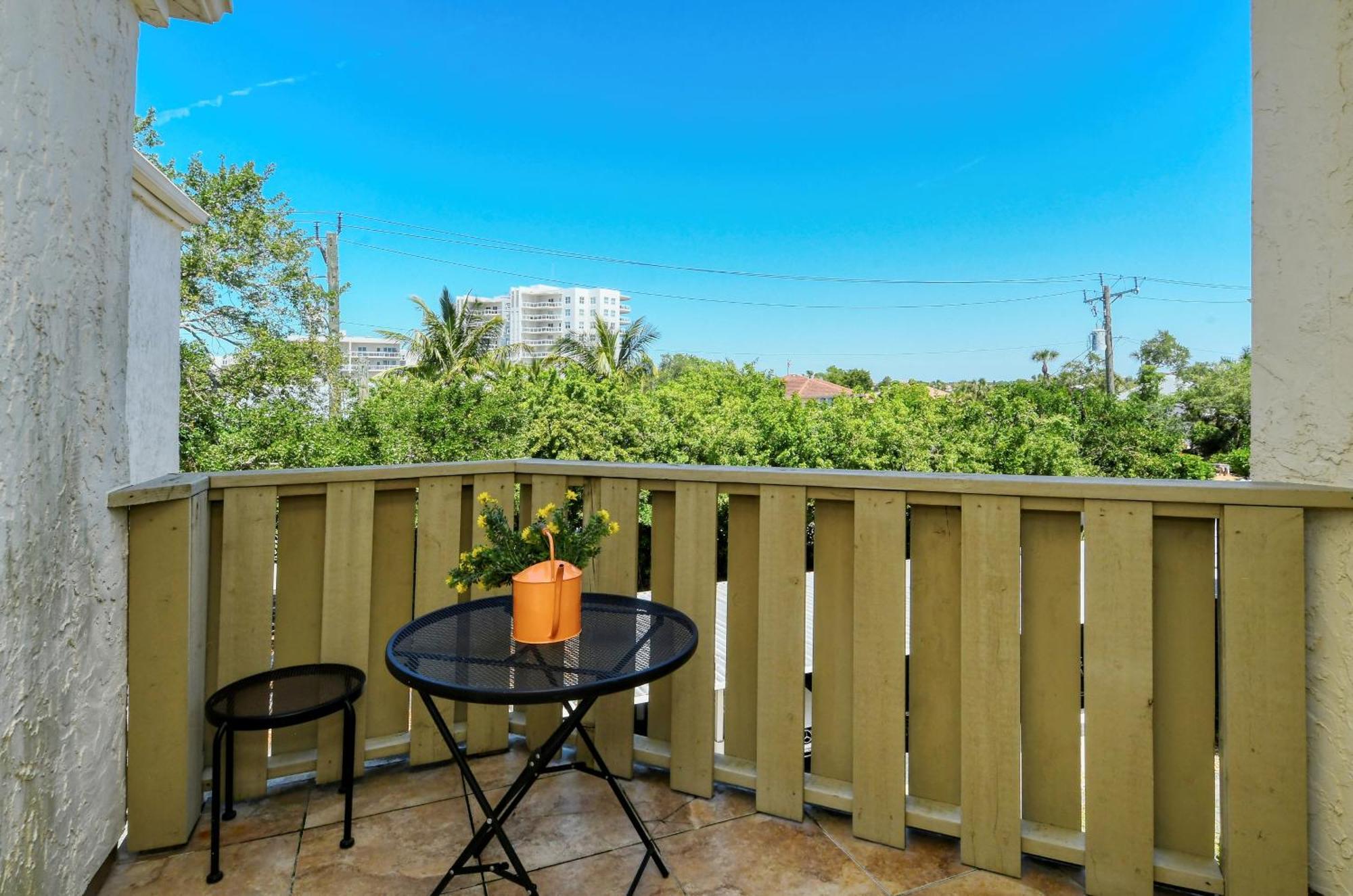 Apartment Two-level, Heated Pool, Trolley To & Village *