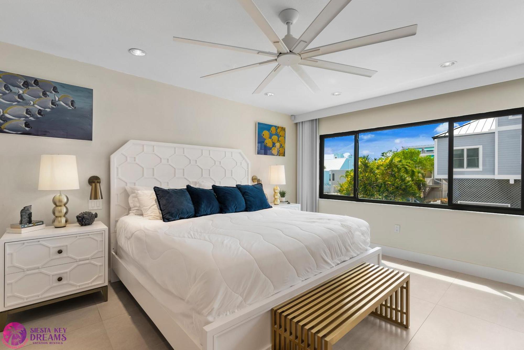 Holiday home Luxury, Two Complete Floors, Ocean Views, And Private Rooftop Sundeck