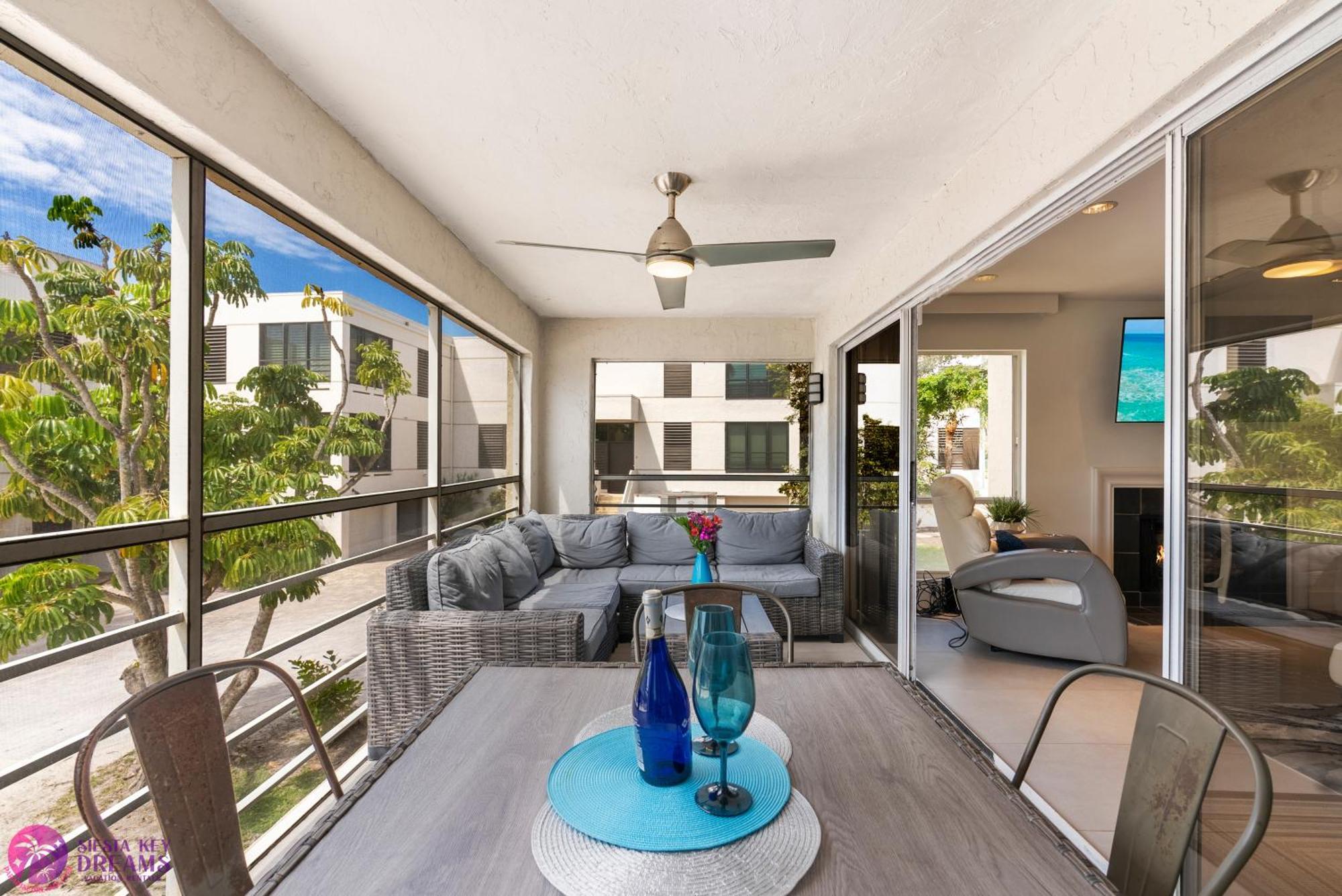 Luxury, Two Complete Floors, Ocean Views, And Private Rooftop Sundeck Siesta Key
