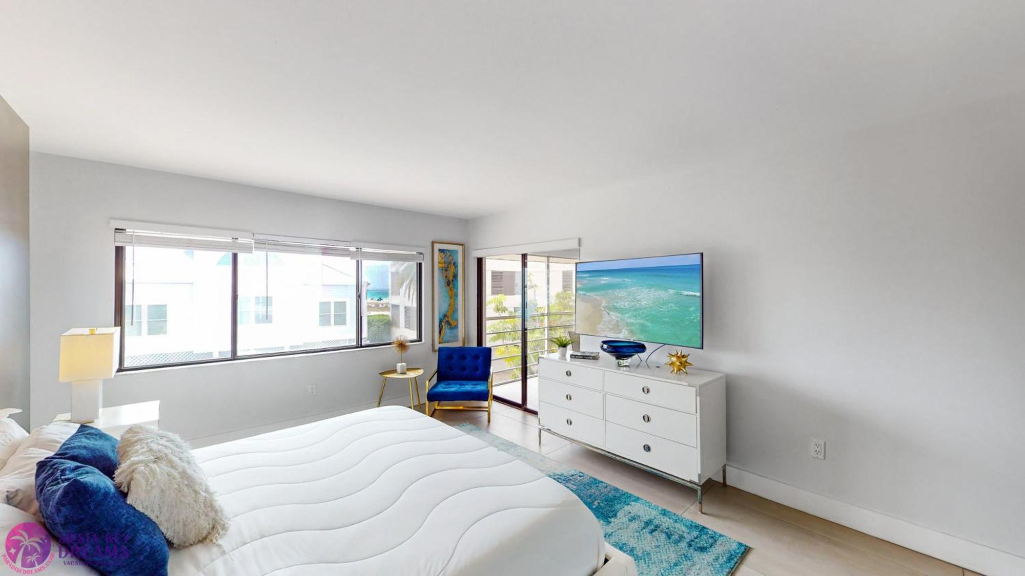 Luxury, Two Complete Floors, Ocean Views, And Private Rooftop Sundeck Siesta Key