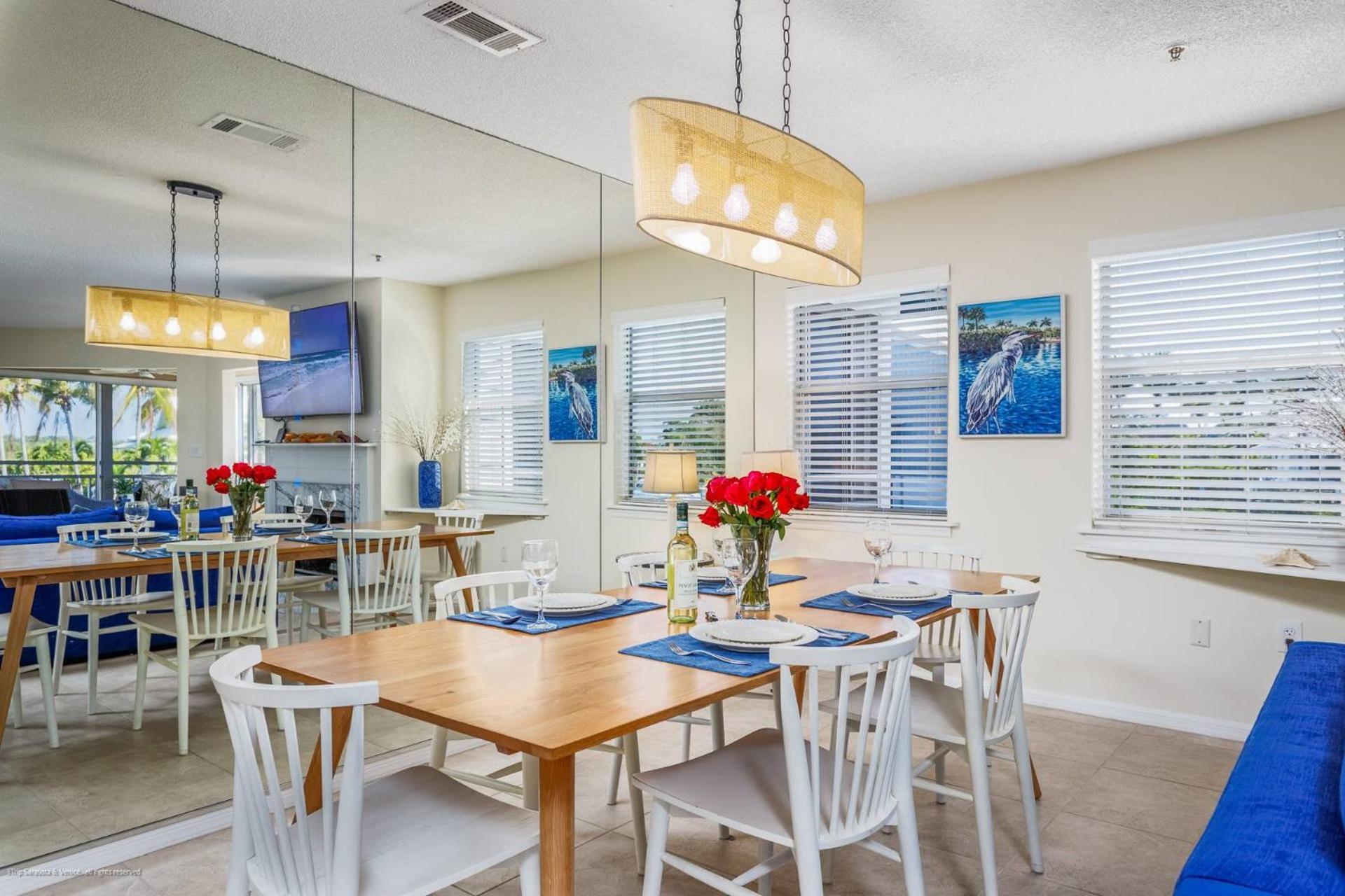 Siesta Bayside With Bay And Dock Views