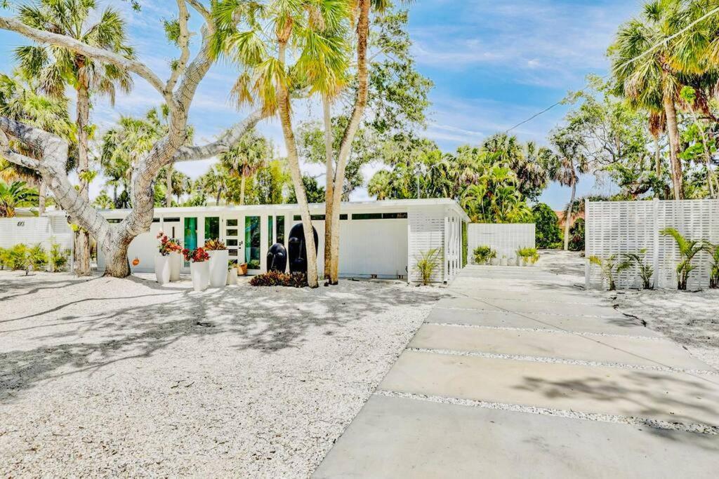 Zachs House Pet Friendly * Siesta Key