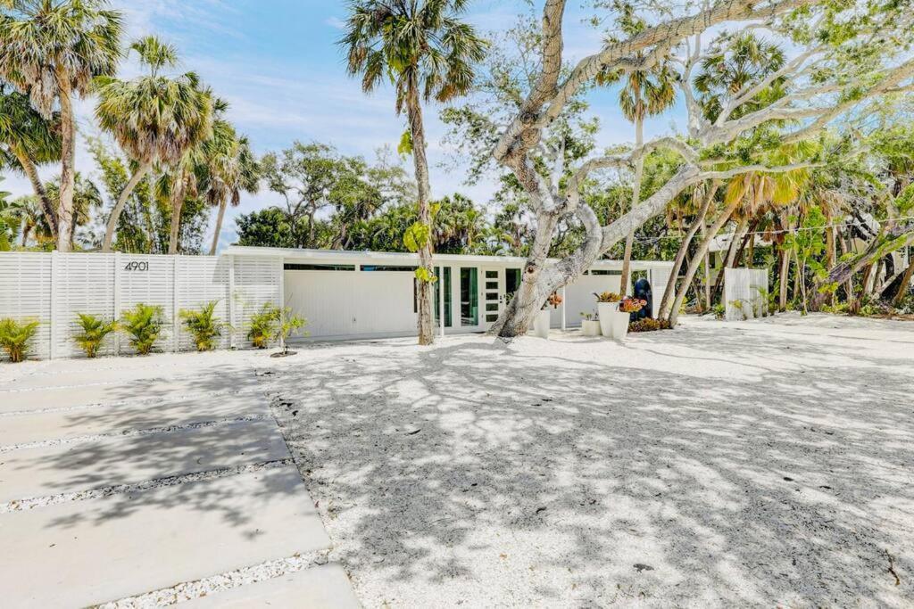 Zachs House Pet Friendly * Siesta Key