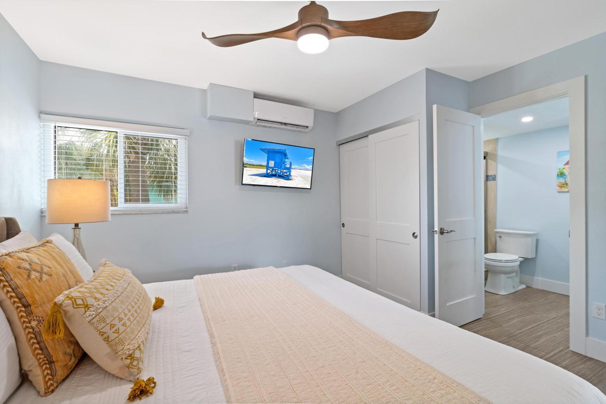 Holiday home The Beachy Keen - U