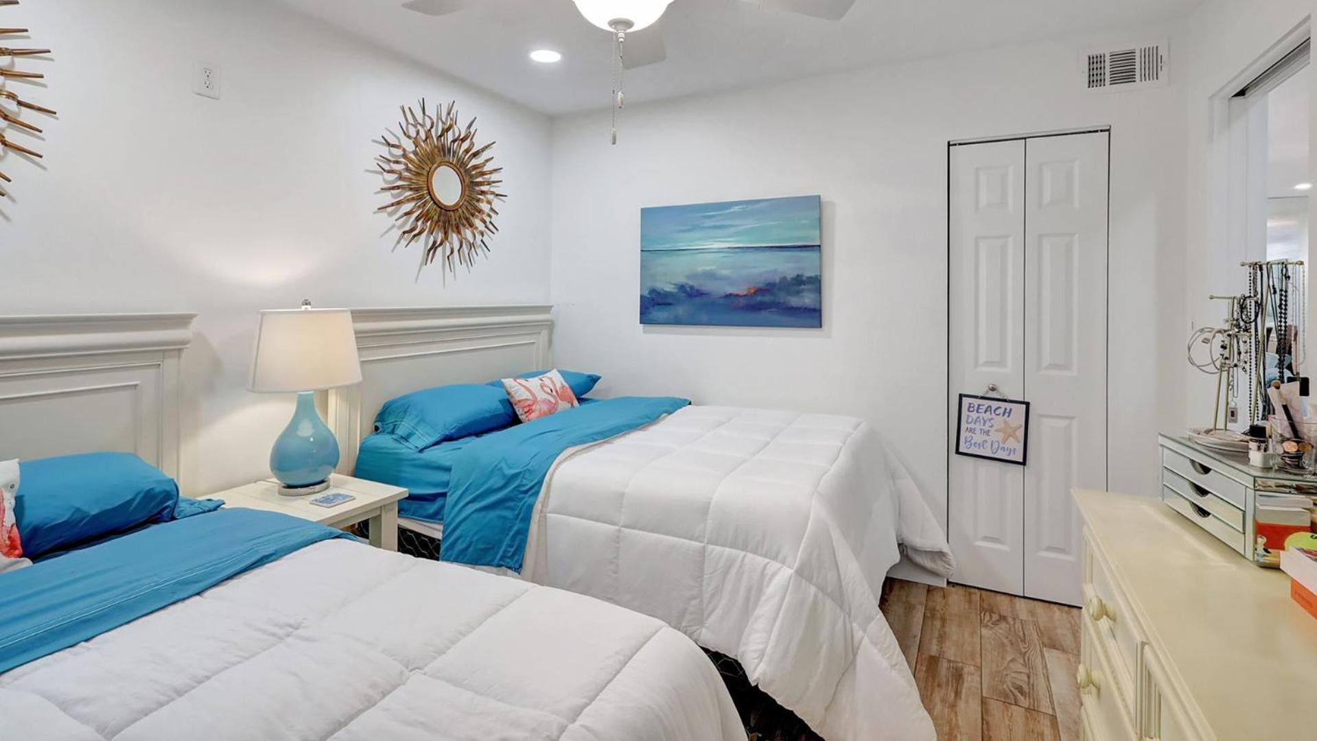 1166 Pd Contemporary Coastal Luxury Holiday home *