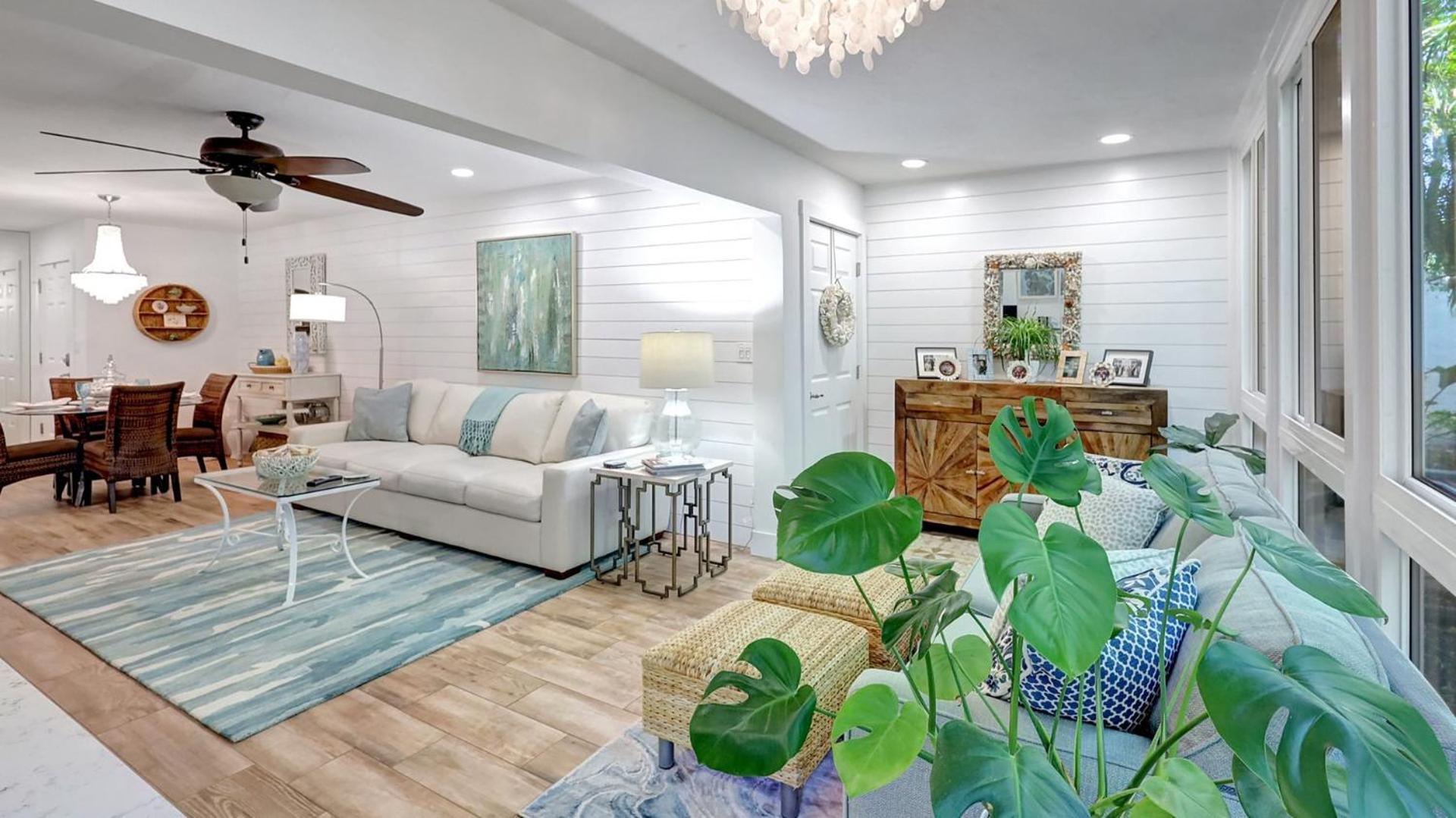1166 Pd Contemporary Coastal Luxury *