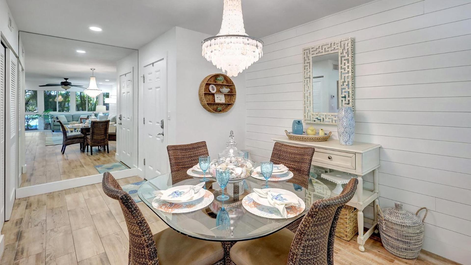 1166 Pd Contemporary Coastal Luxury *