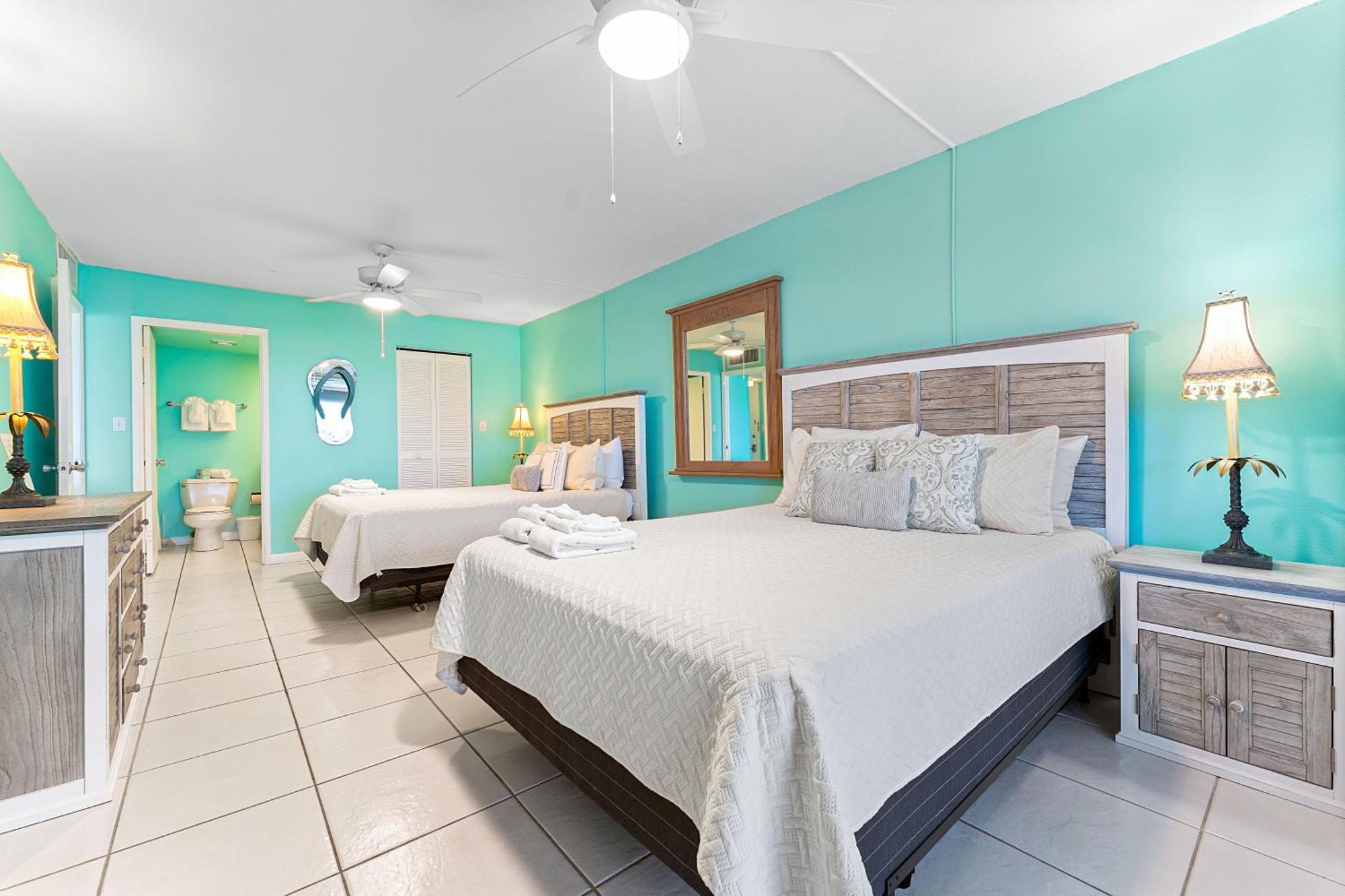 Palm Bay Club By Beachside Management *