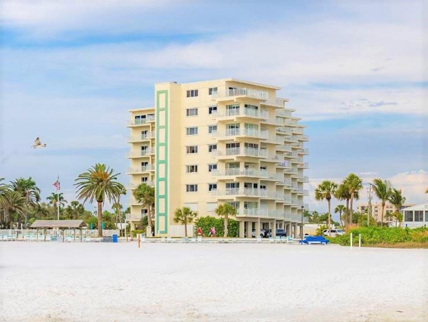 Jamaica Royale Beachfront Tower Apartment Siesta Key