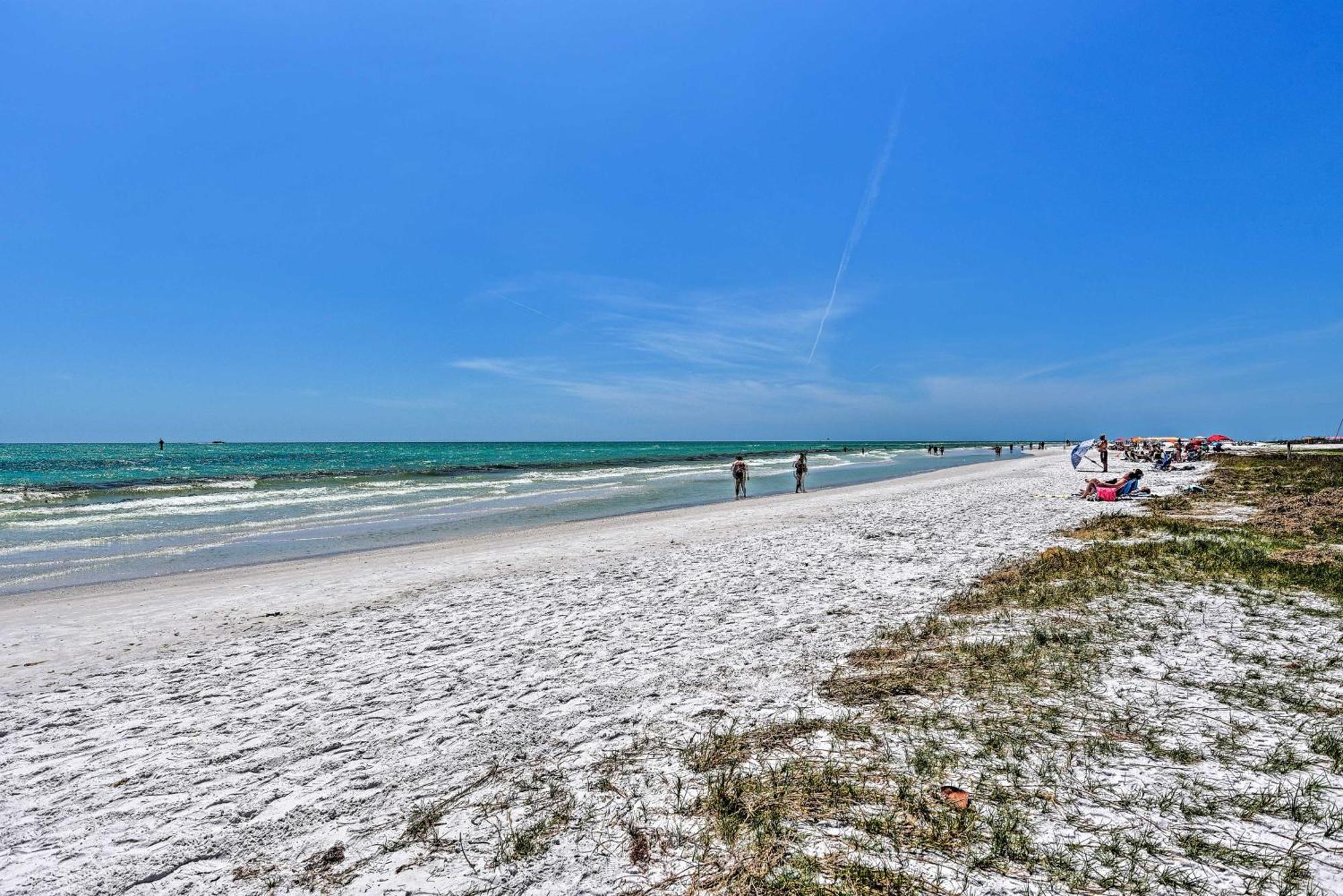 Coastal Surfside Swank Siesta Key