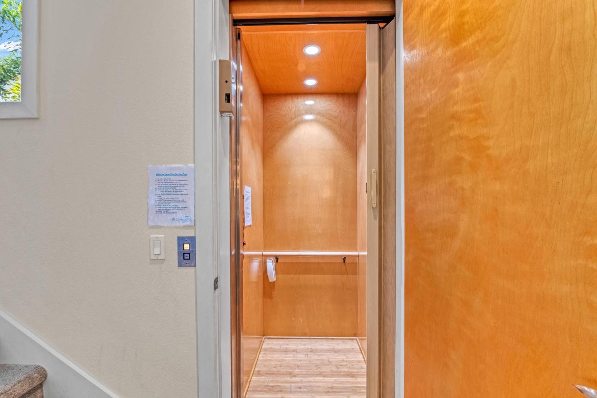 Latitude Adjustment - 461 Holiday home *