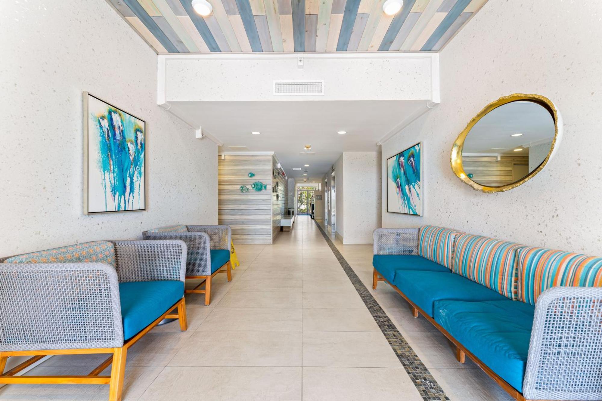 Palm Bay Club By Beachside Management Apartment *