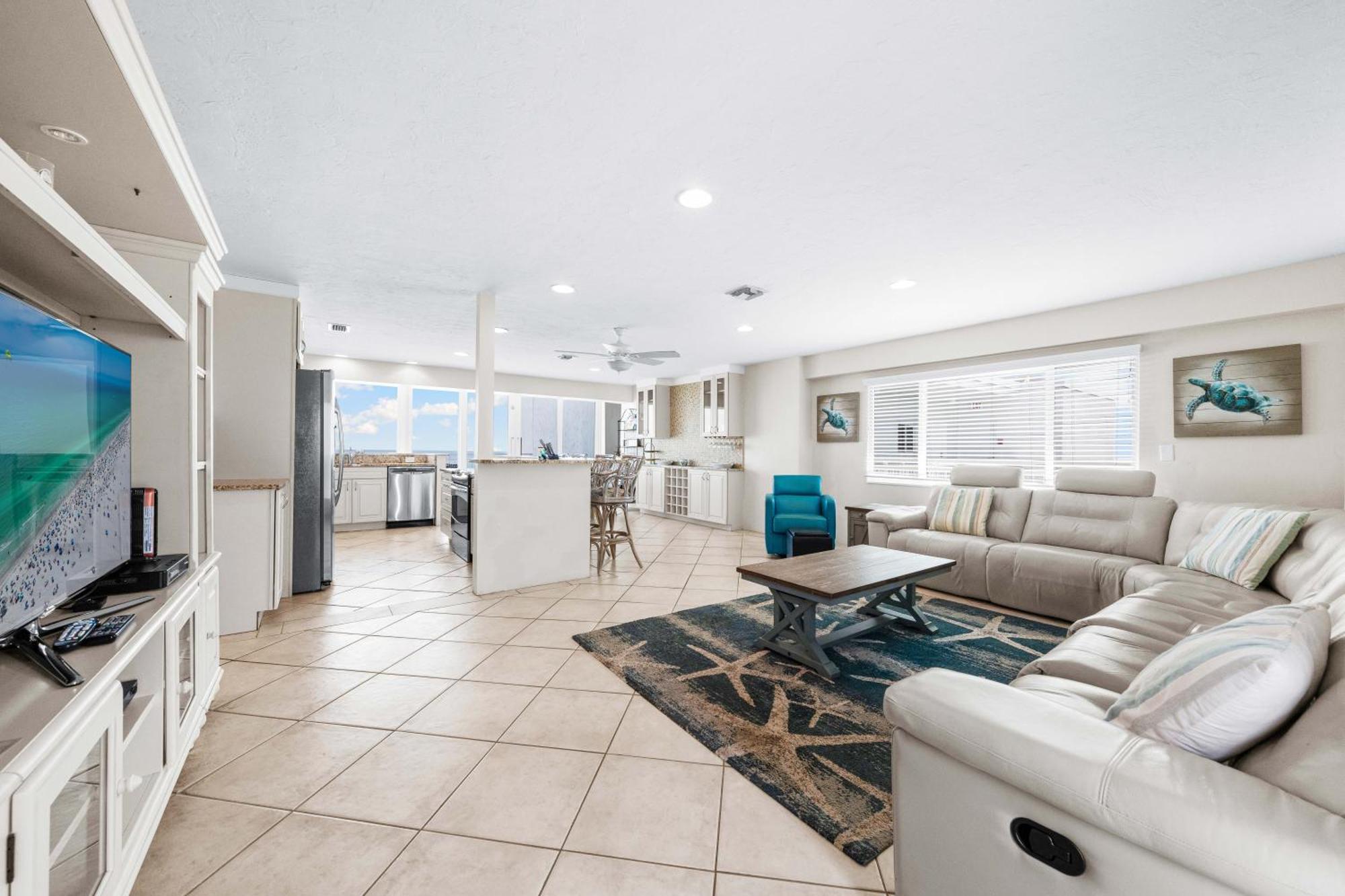 Apartment Jamaica Royale Beachfront Tower *