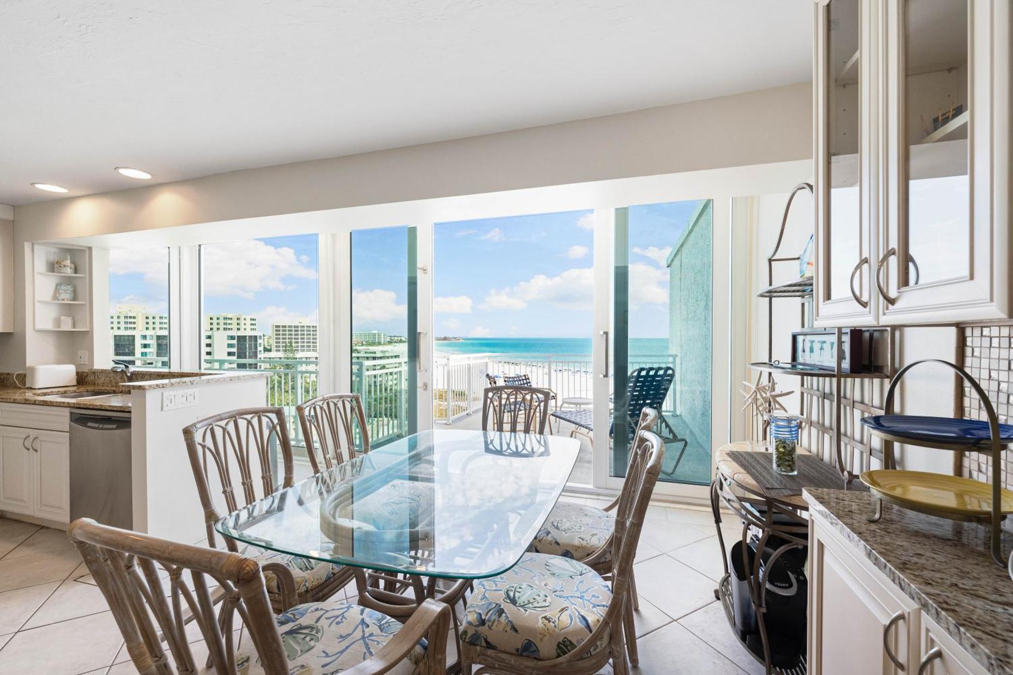 Apartment Jamaica Royale Beachfront Tower Siesta Key