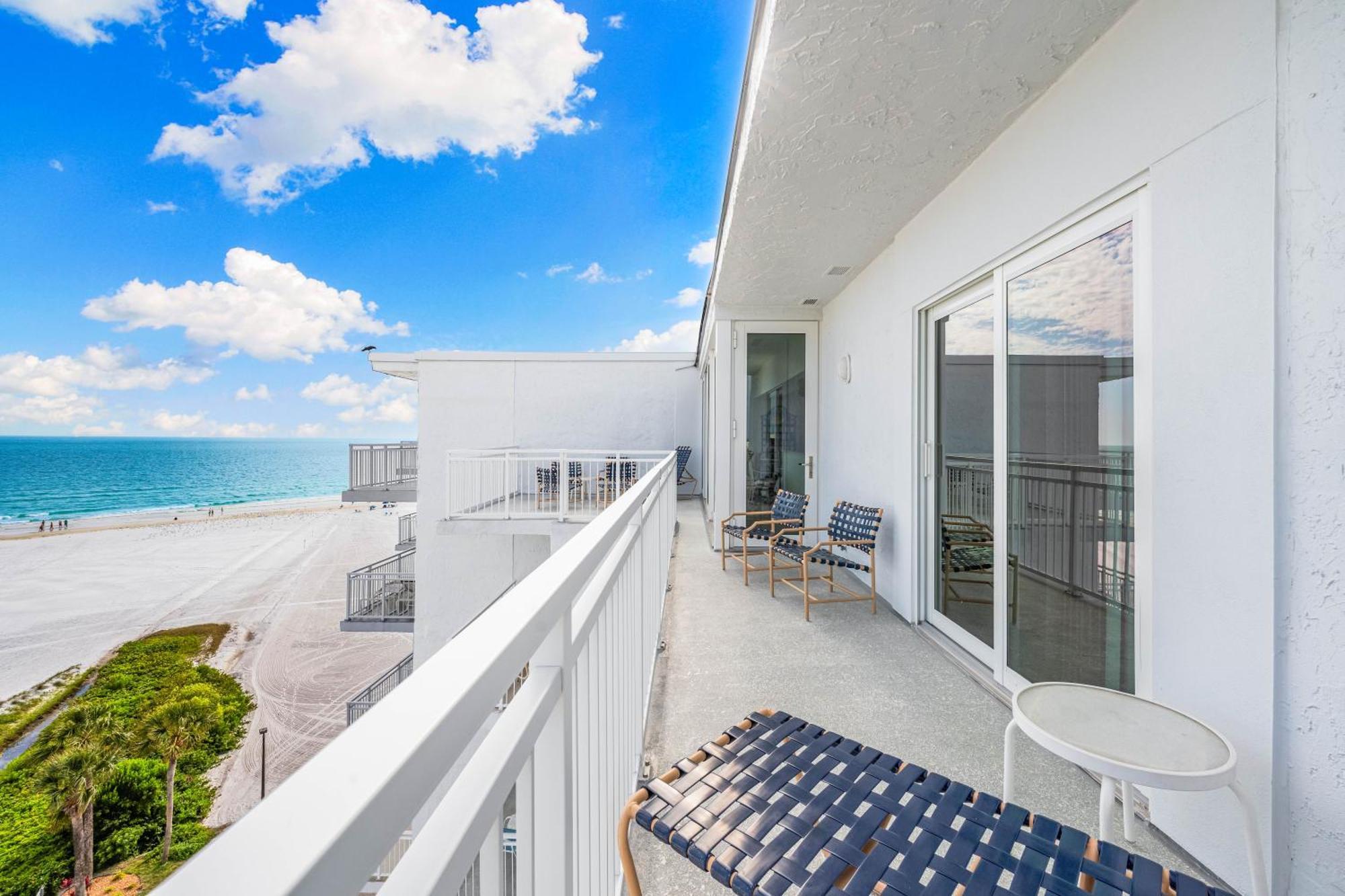 Apartment Jamaica Royale Beachfront Tower Siesta Key