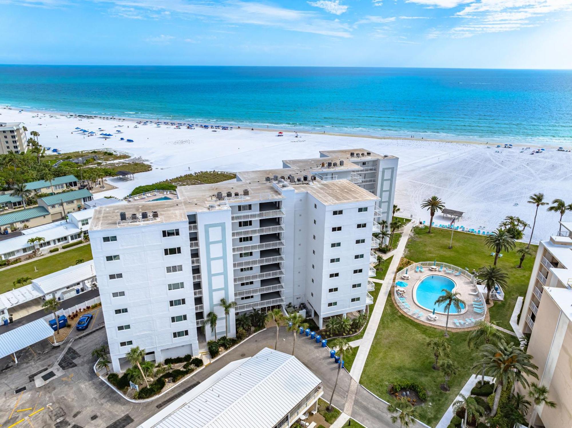 Jamaica Royale Beachfront Tower * Siesta Key