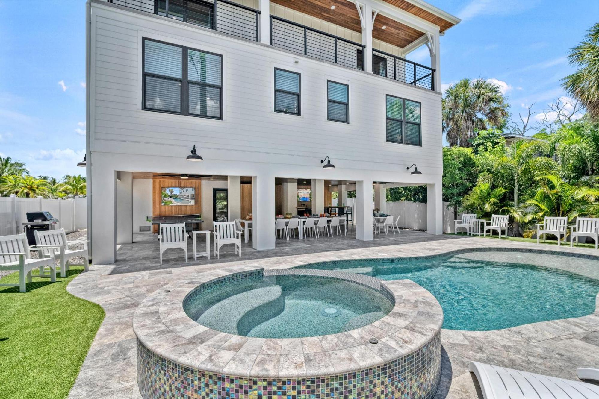 Luxe Lagoon - 119 Holiday home Siesta Key