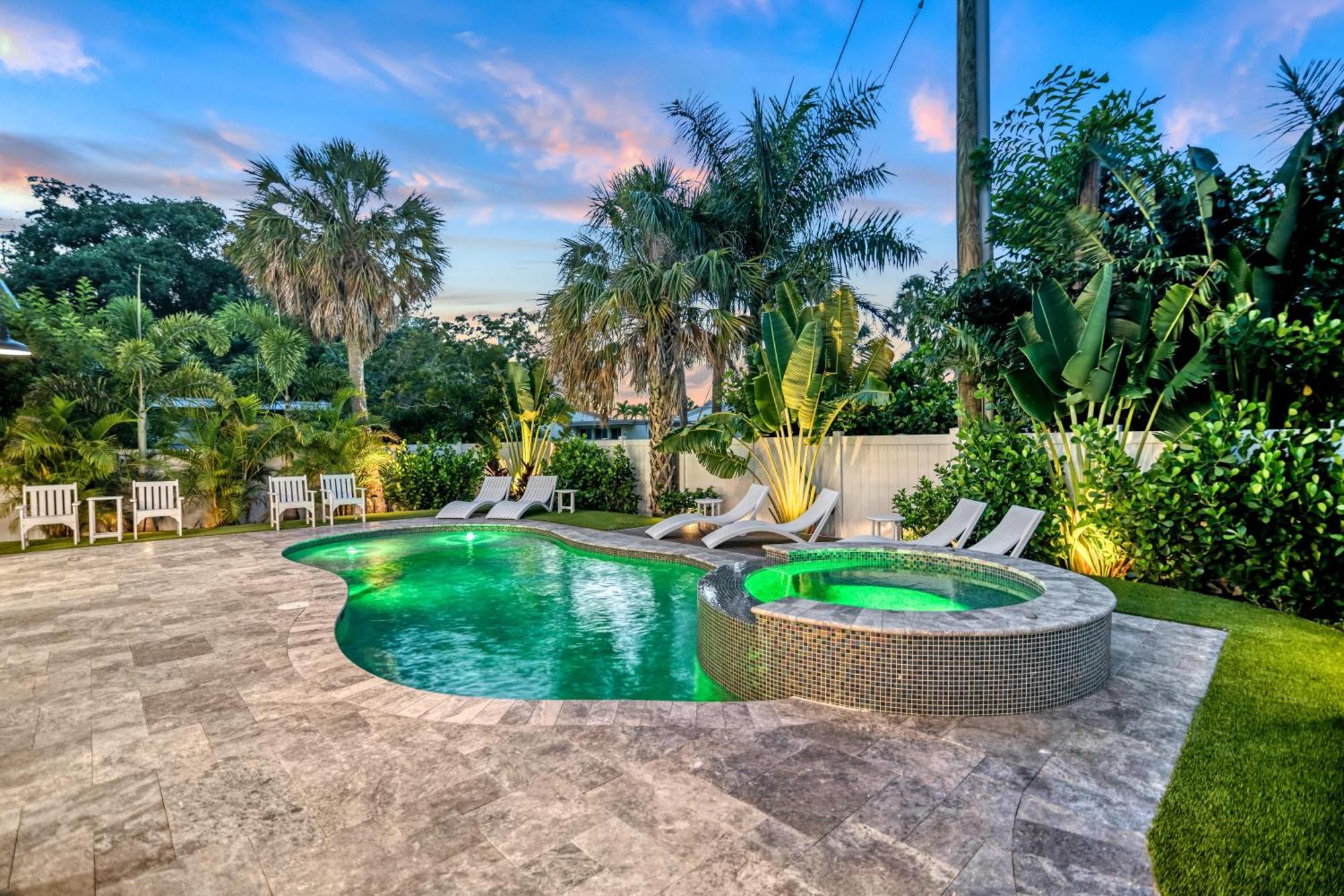 Luxe Lagoon - 119 Holiday home Siesta Key