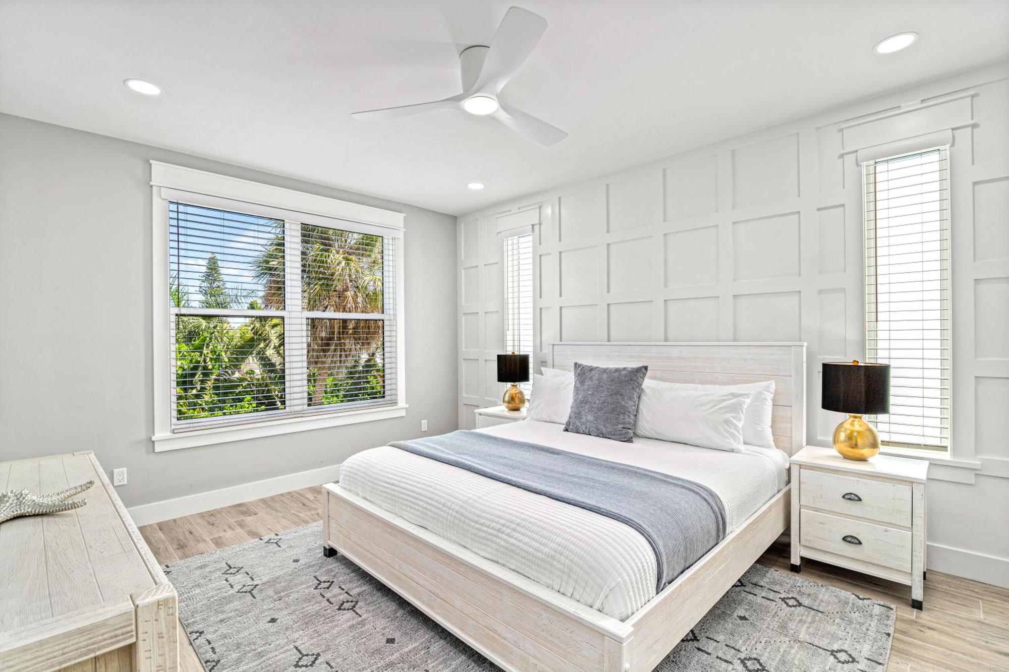 Luxe Lagoon - 119 Siesta Key
