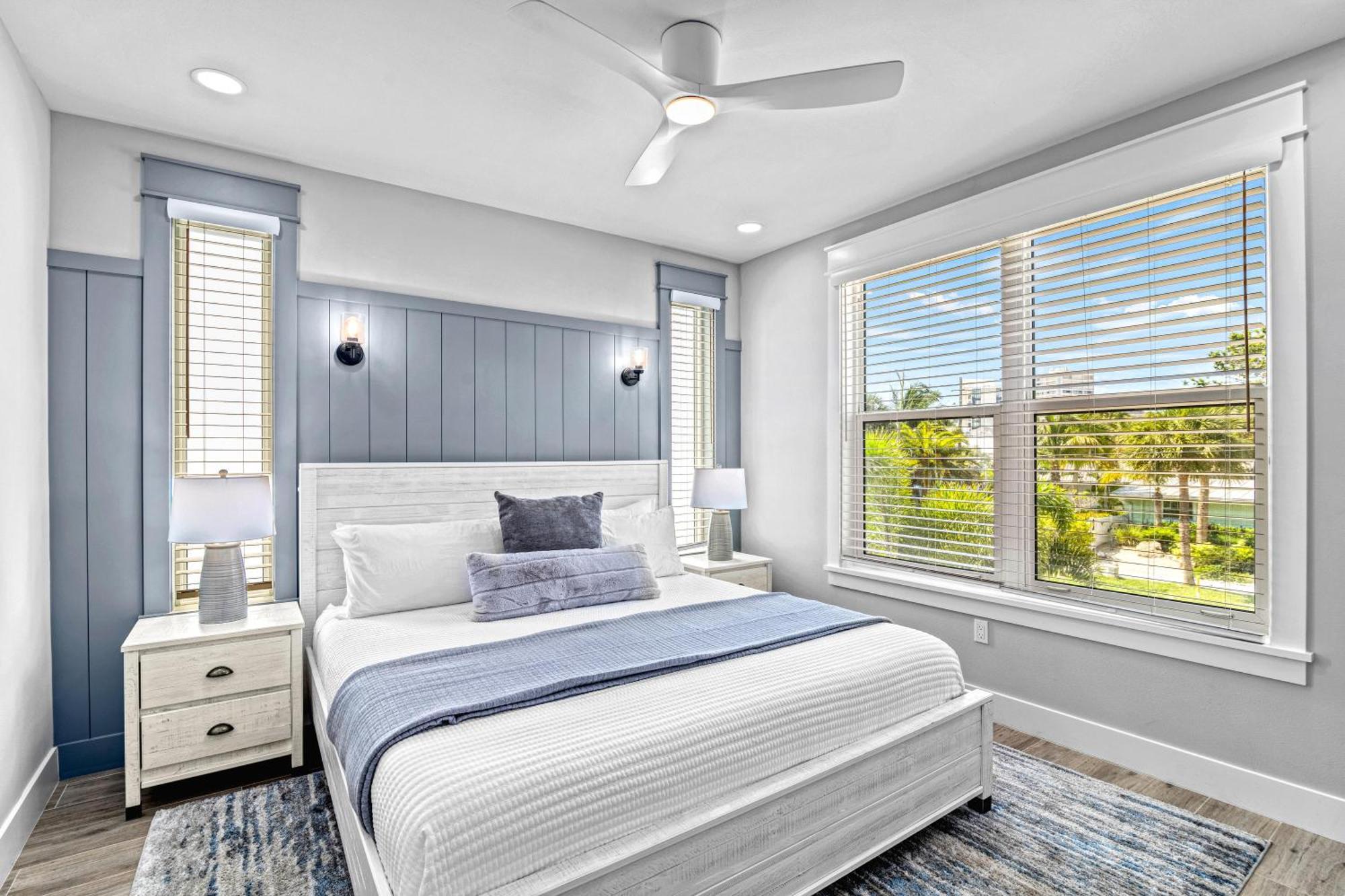 Luxe Lagoon - 119 Holiday home *